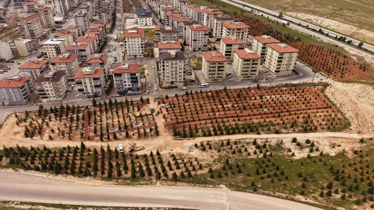 Şehitkamil'den Burak Mahallesi&rsquo;ne yeni park