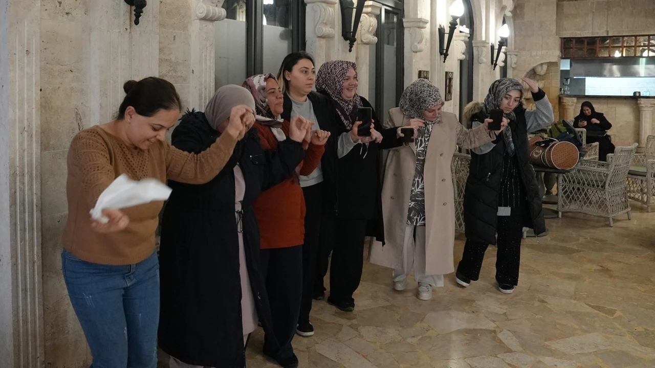 Şehitkamil'den kadınlara moral gezisi