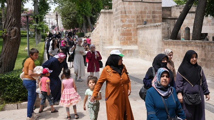 Şehitkamil'den kadınlara Şanlıurfa gezisi 
