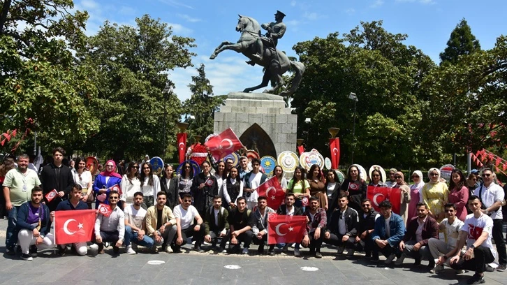 Şehitkamil, gençleri Samsun'a götürecek