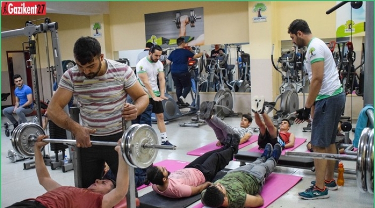 Şehitkamil spor merkezleri büyük ilgi görüyor