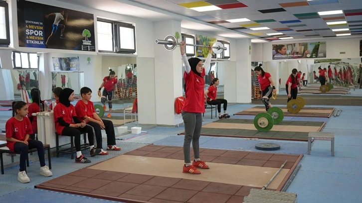 Şehitkamil yaz spor akademisi başlıyor
