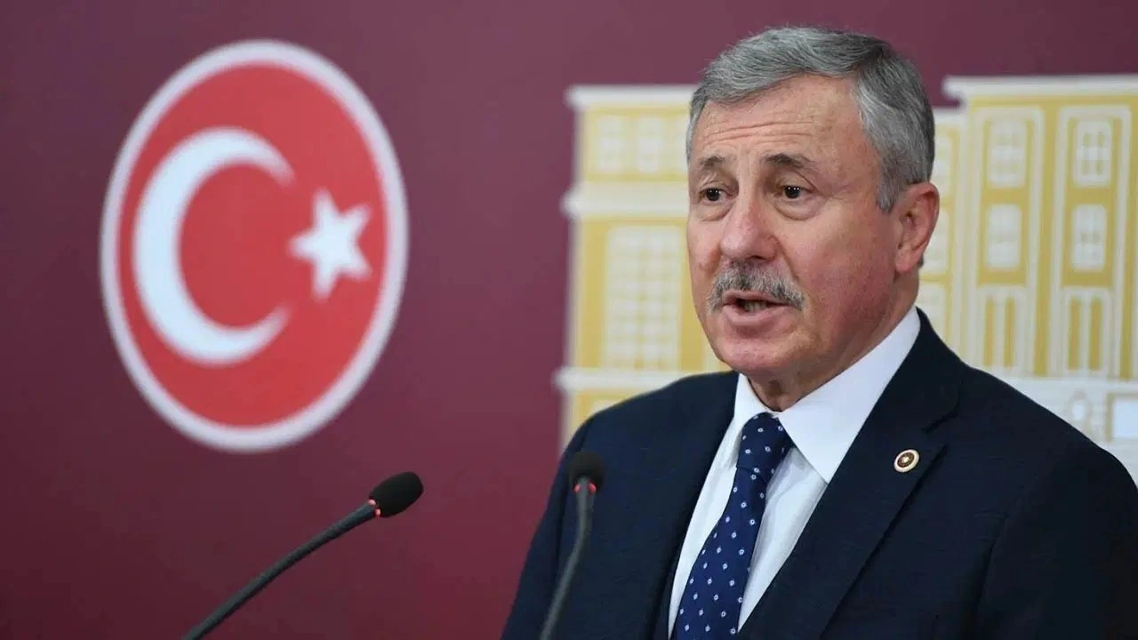 Selçuk Özdağ'dan 'İsrail vatandaşlarına uygulanan vize muafiyeti derhal kaldırılmalı'