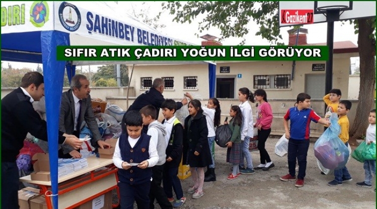 Sıfır Atık Toplama Noktası ilgi g&ouml;r&uuml;yor