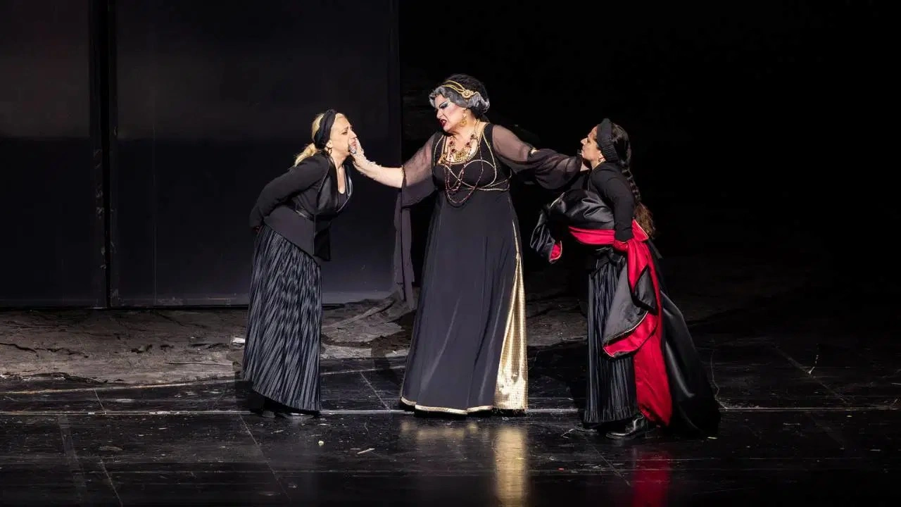 Sofya Opera ve Balesi, AKM'de 'Elektra' operasını sahneledi