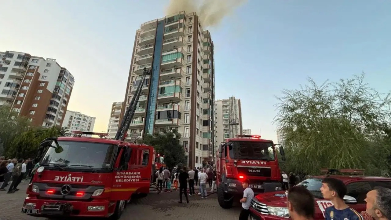 Son Dakika: Anne ve 3 çocuğu can vermişti: Diyarbakır’daki yangına ilişkin gözaltı sayısı yükseldi!