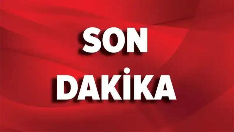 Son Dakika... Sistine Şapeli'nde beyaz duman: Yeni papa seçildi