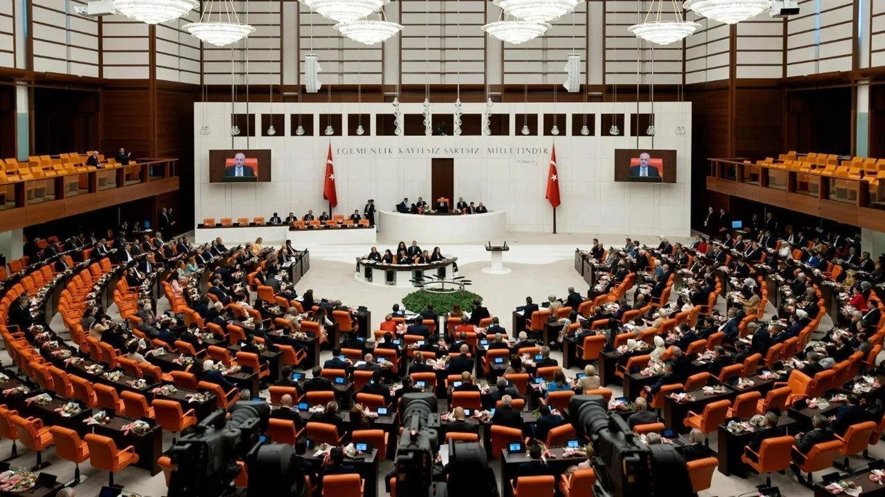 Son Dakika... TBMM Genel Kurulu'nda 5 HSK üyesi belirlendi