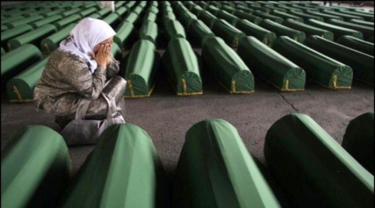 Srebrenitsa soykırımının 24. yıldönümü