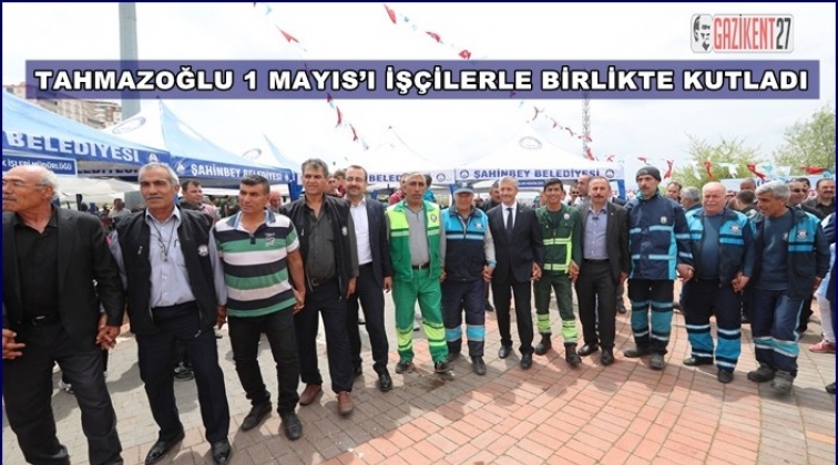 Tahmazoğlu, iş&ccedil;ilerle birlikte halay &ccedil;ekti