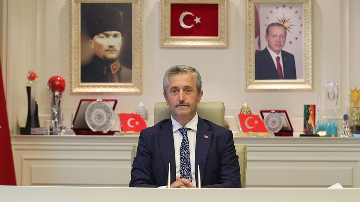 Tahmazoğlu'ndan Babalar Günü mesajı