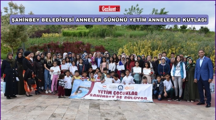Tahmazoğlu, yetim anneleri ile bir araya geldi