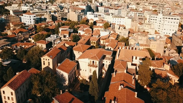 Tarihi yapıların sadece yüzde 2'si ağır hasarlı 