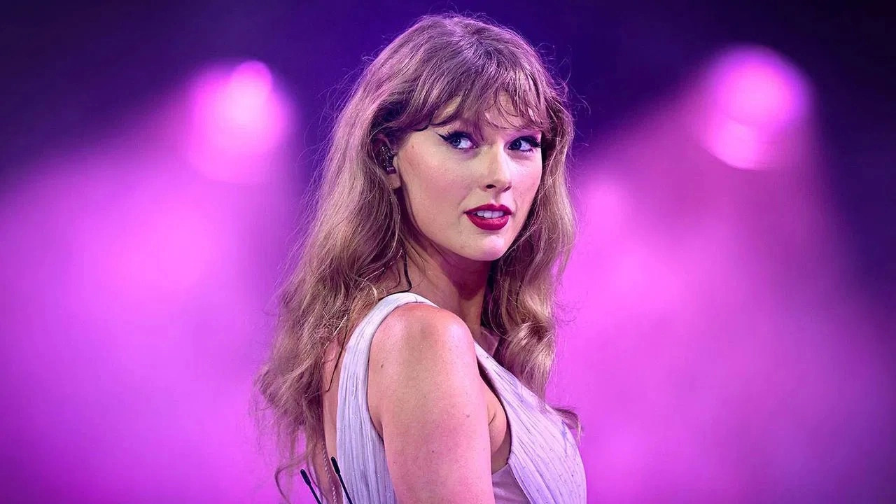 Taylor Swift&#x2019;in evinin yak&#x131;nlar&#x131;nda insan kal&#x131;nt&#x131;lar&#x131; bulundu!