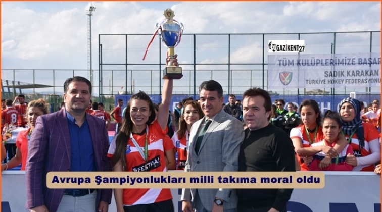 THF Başkanı Karakan, şampiyonları kutladı