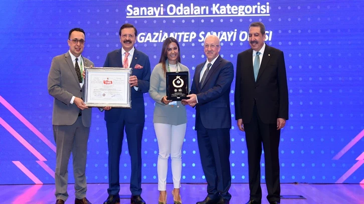 TOBB'dan GSO'ya Akreditasyon Belgesi ve özel ödül