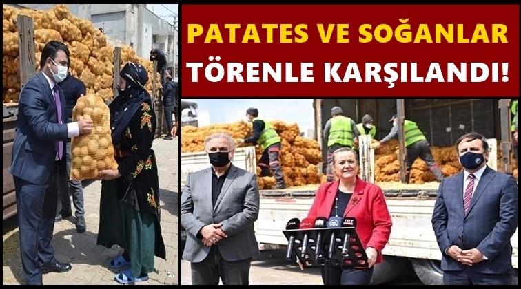 Törenle patates dağıtımına büyük tepki!..