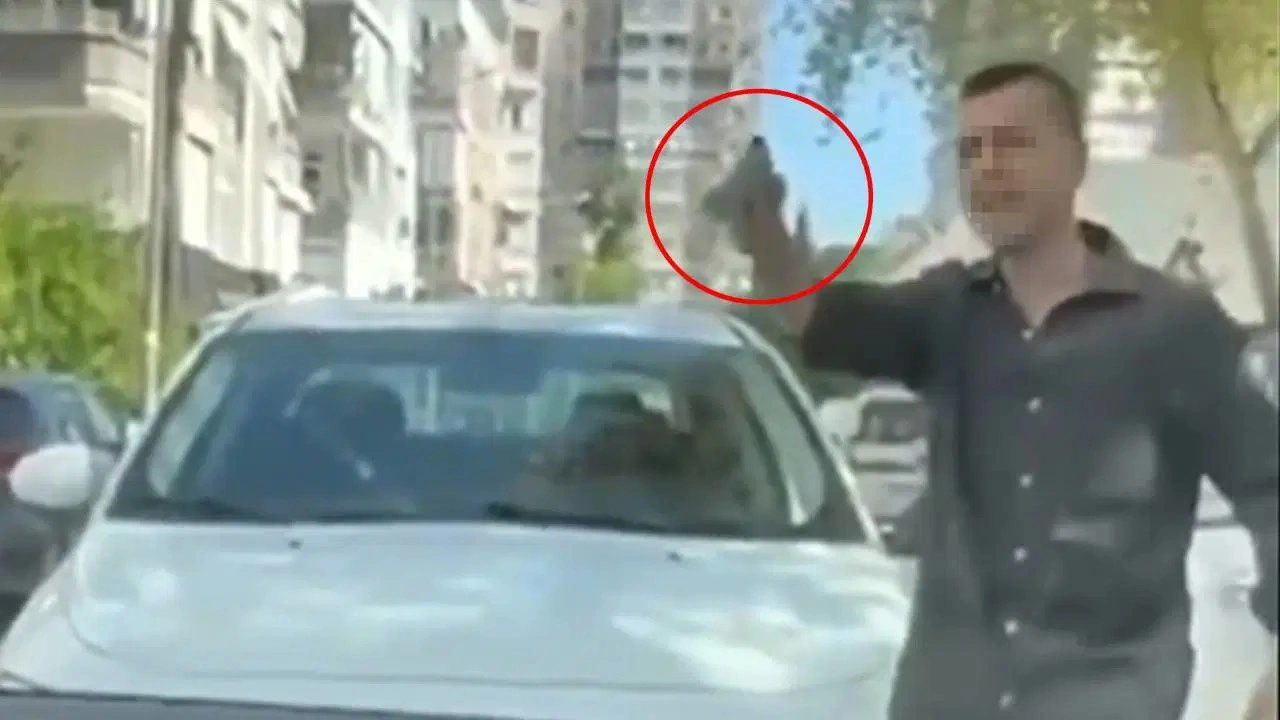 Trafikte kadınlara silah doğrultmuştu: Hakkında karar verildi!