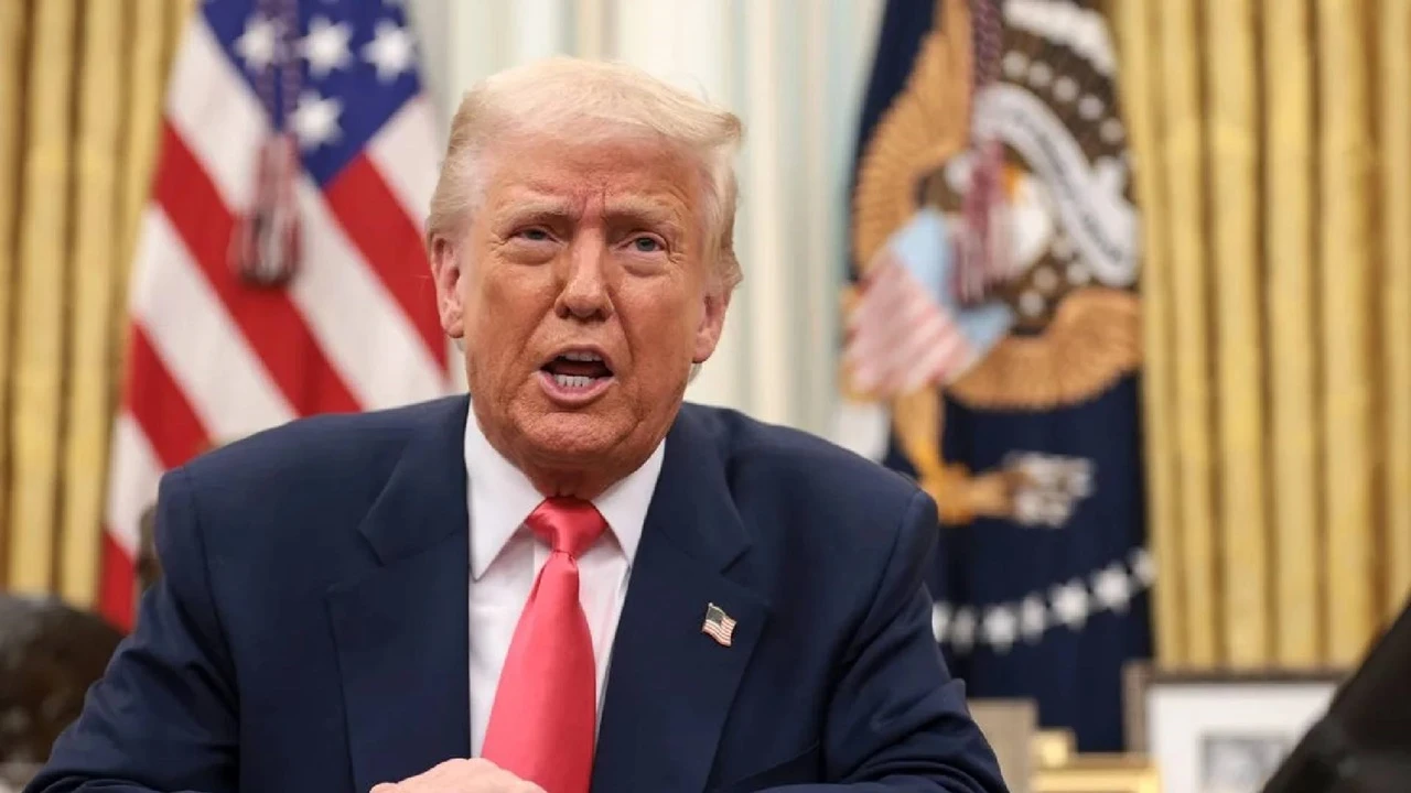 Trump, ABD Savunma Bakanlığı'nın ismini 'Savaş Bakanlığı' olarak değiştirdi