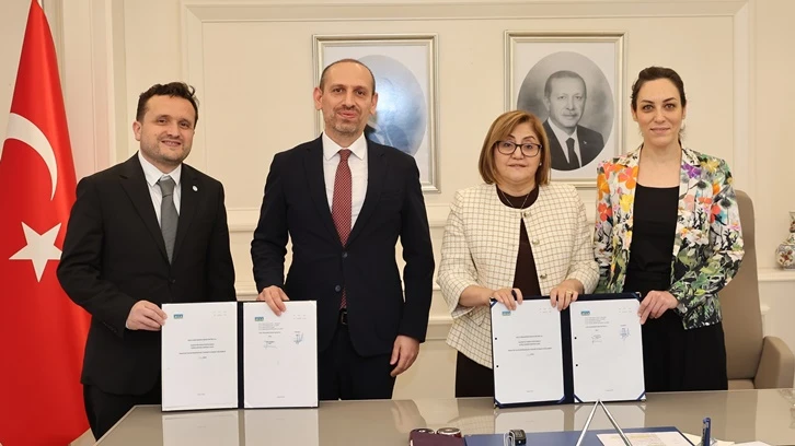 Türkiye’de ilk: Depolamalı Güneş Enerji Santrali kurulacak