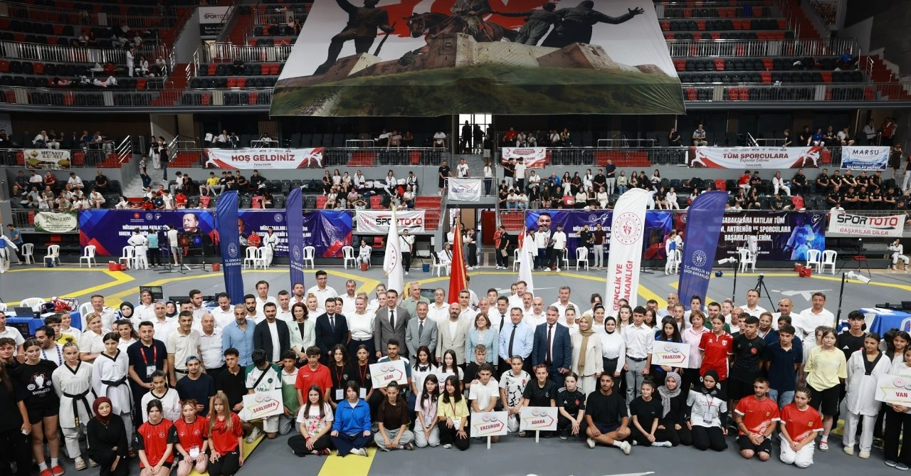 Türkiye Kulüpler Taekwondo Şampiyonası Gaziantep'te başladı