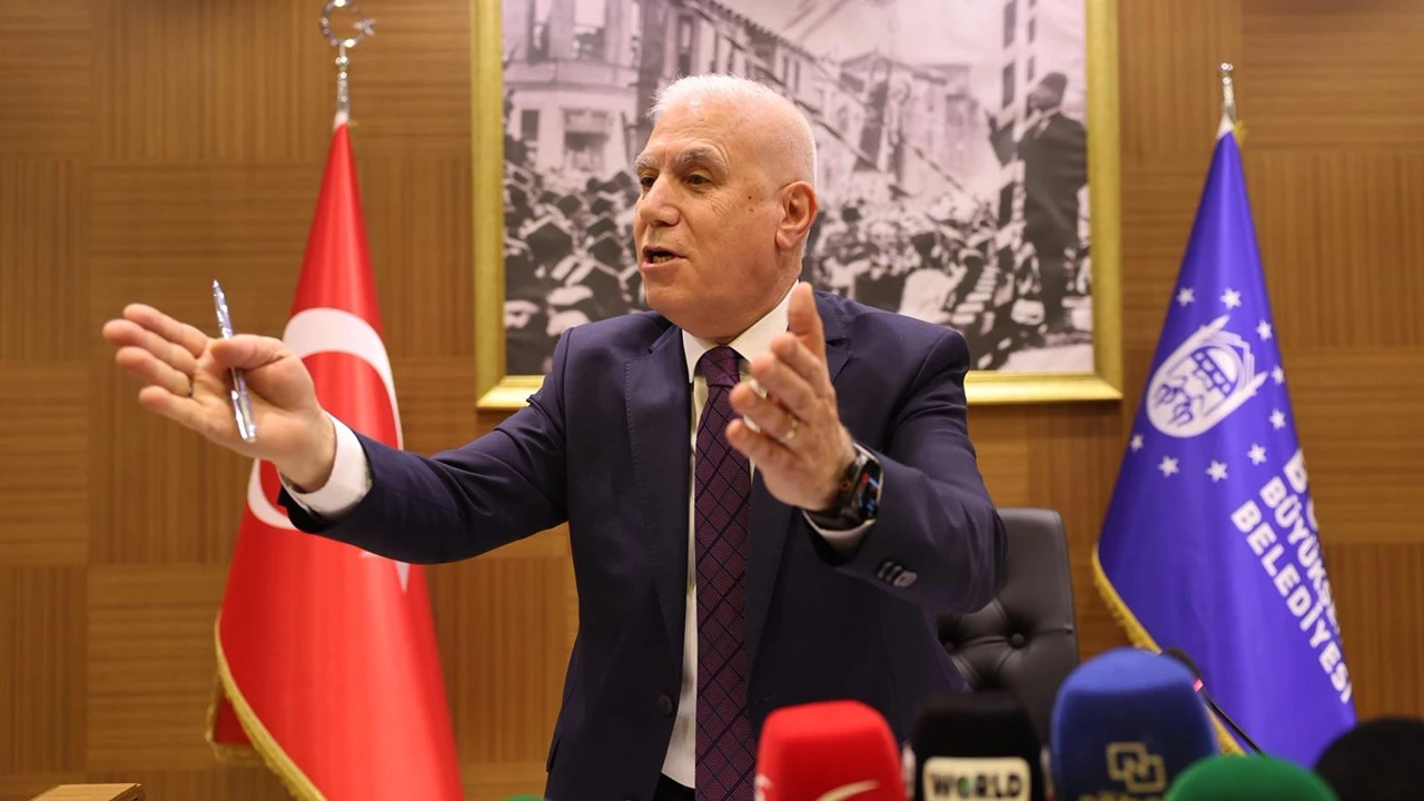 Tutuklanan Mustafa Bozbey'den a&ccedil;ıklama: Bursa kazanacak!