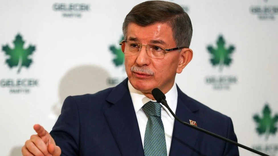 Üç günde üç milletvekili istifasının ardından Gelecek Partisi'nden açıklama: 'Partimize yönelik bir operasyon'