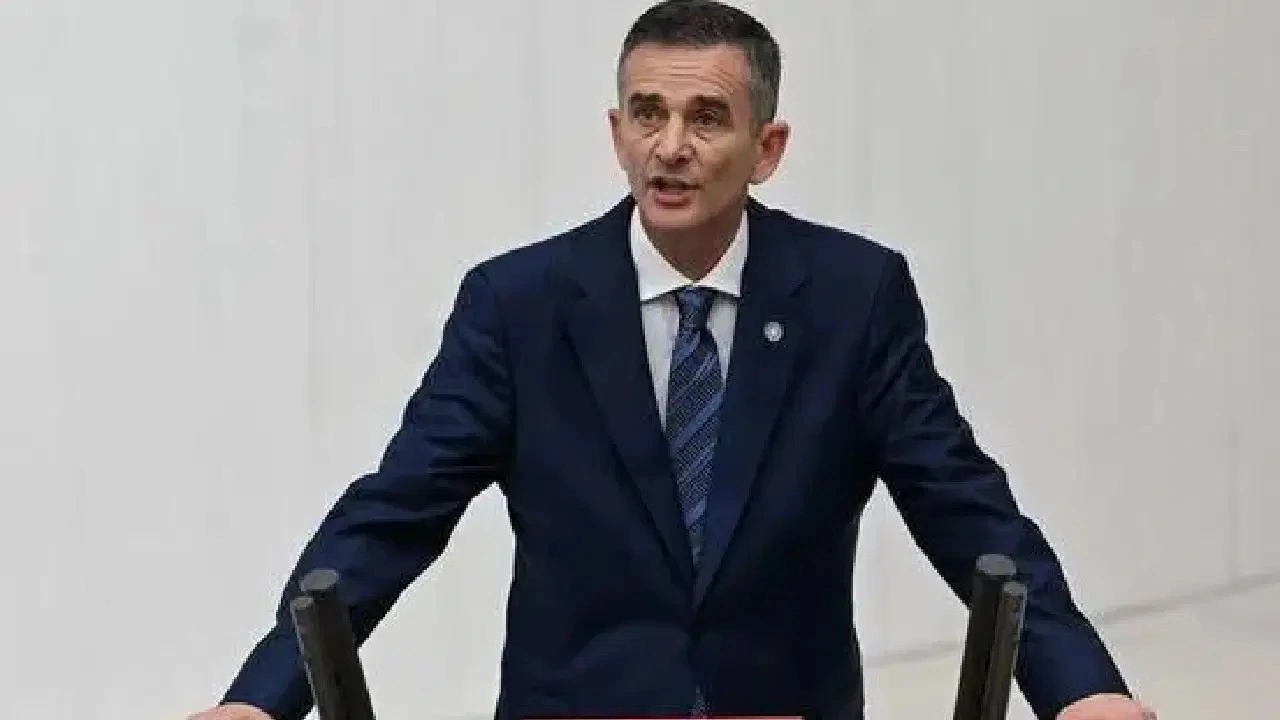 Ümit Dikbayır'dan Kılıçdaroğlu'na çağrı: 'Bu kirli projeye ortak olmayın!'