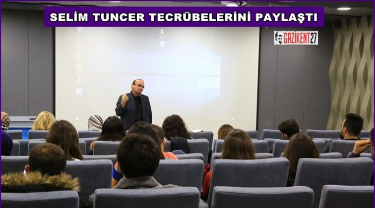 Ünlü blog yazarı, öğrencilerle tecrübelerini paylaştı