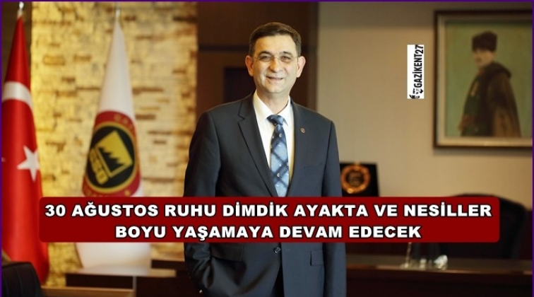 &Uuml;nverdi: 30 Ağustos tarihe altın harflerle yazıldı