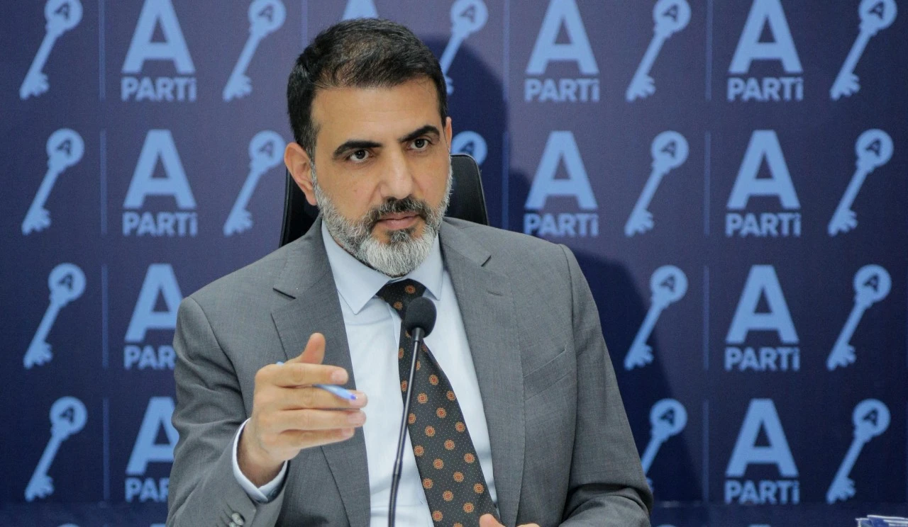Üzümcü: Zaferin adı İstanbul, komutanı Fatih, mirasçısı biziz!