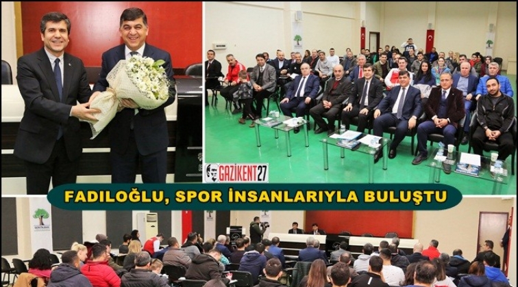 Voleybol hakemleriyle değerlendirme toplantısı