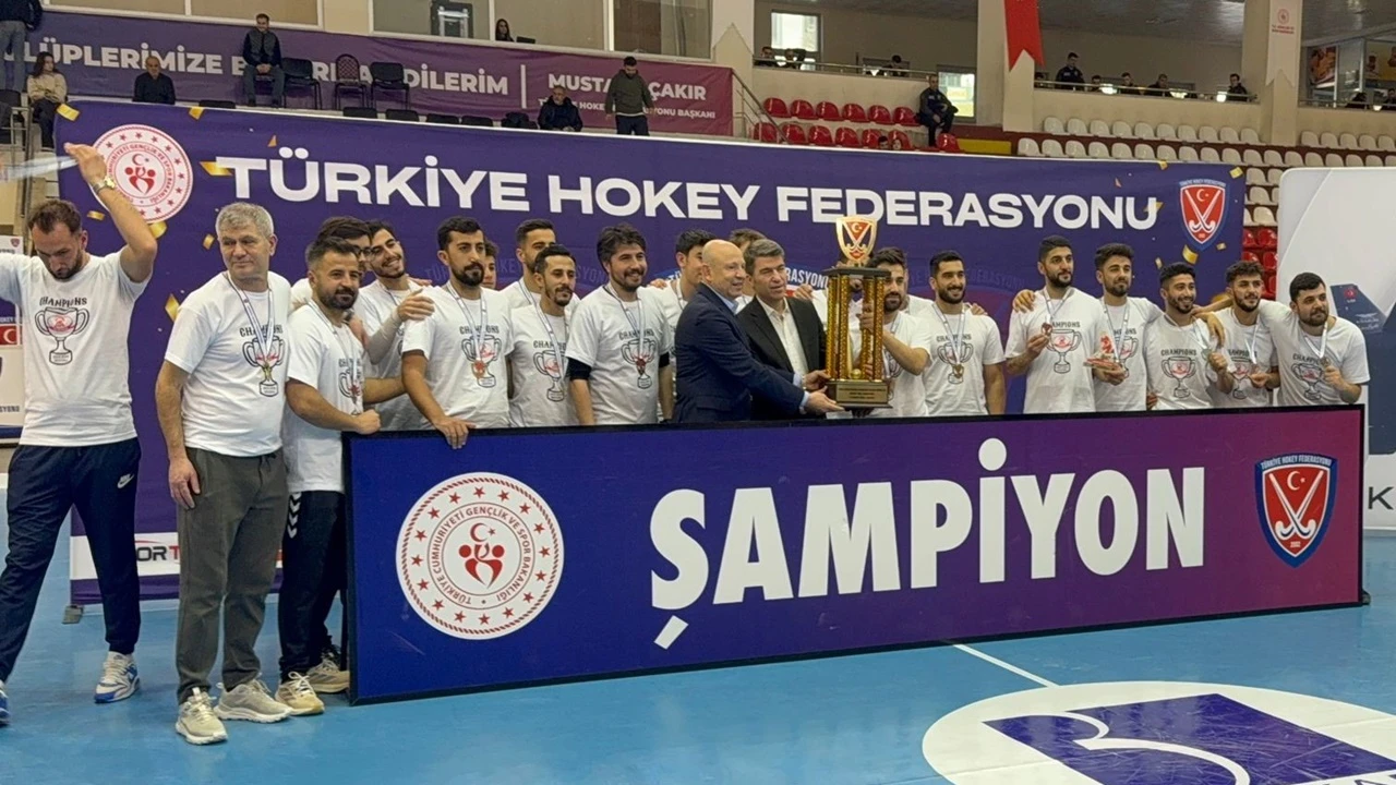 Volkan Group Hokey Takımı Avrupa yolcusu