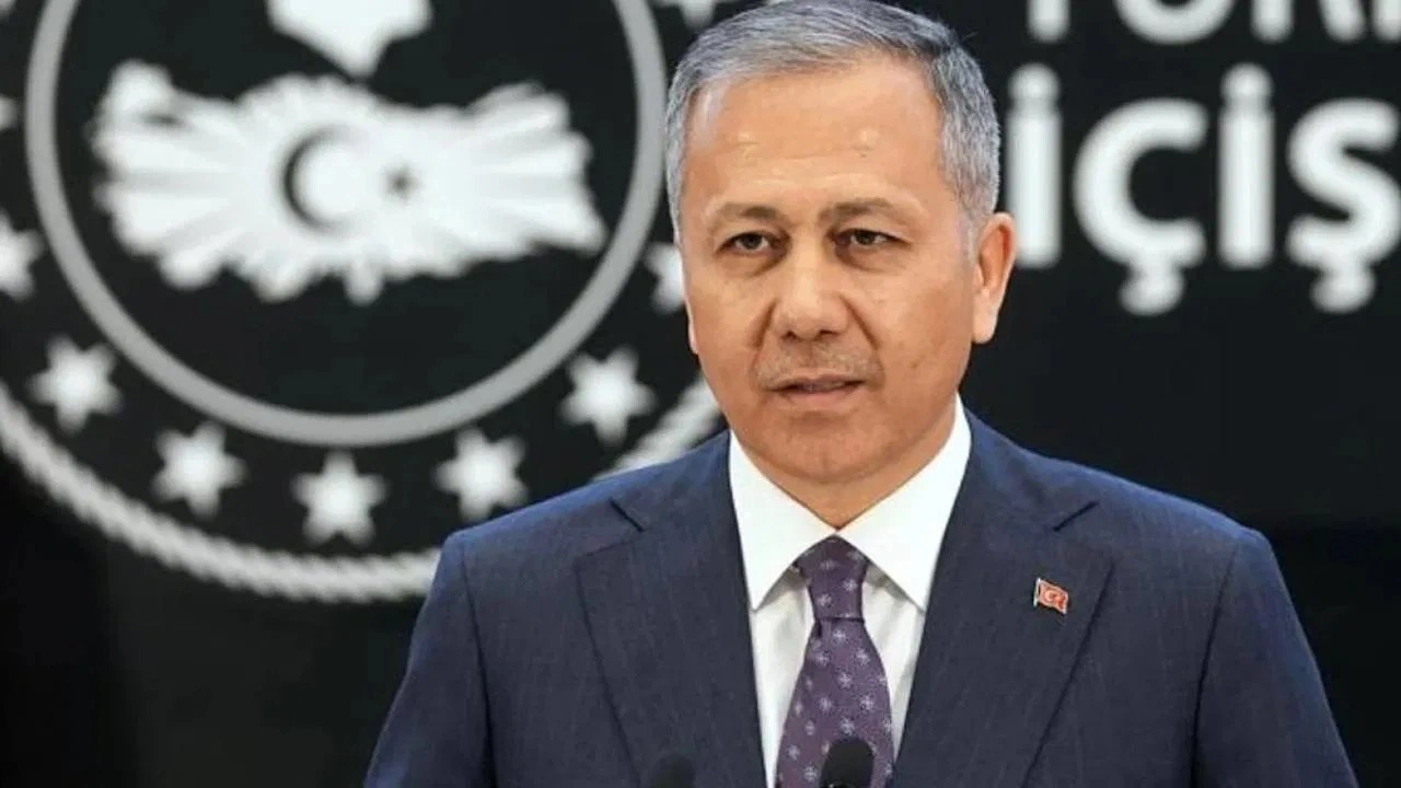 Yerlikaya duyurdu: 46 ilde siber suçlarla mücadele operasyonu, 74 tutuklama!
