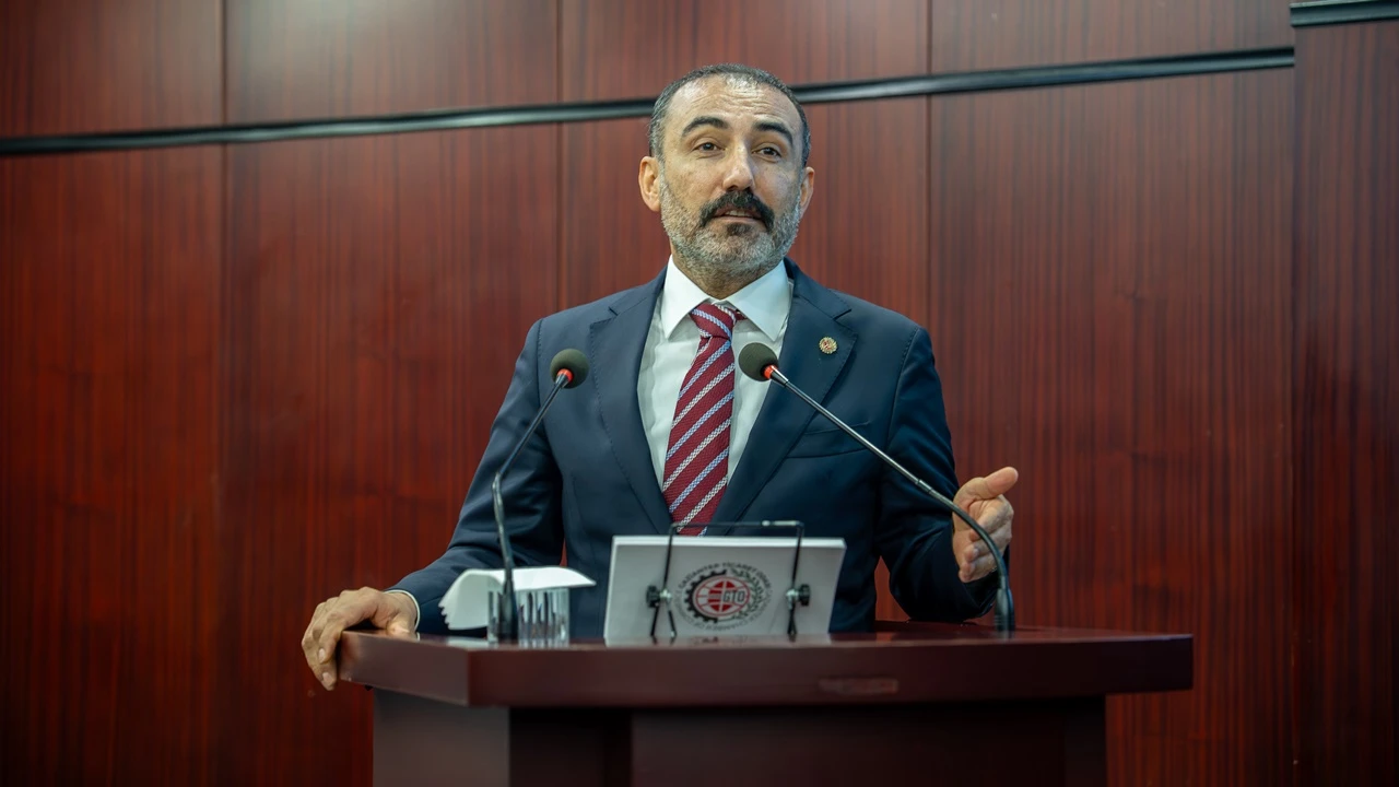 Yıldırım: Gaziantep, T&uuml;rkiye ortalamasının &uuml;zerinde b&uuml;y&uuml;d&uuml;