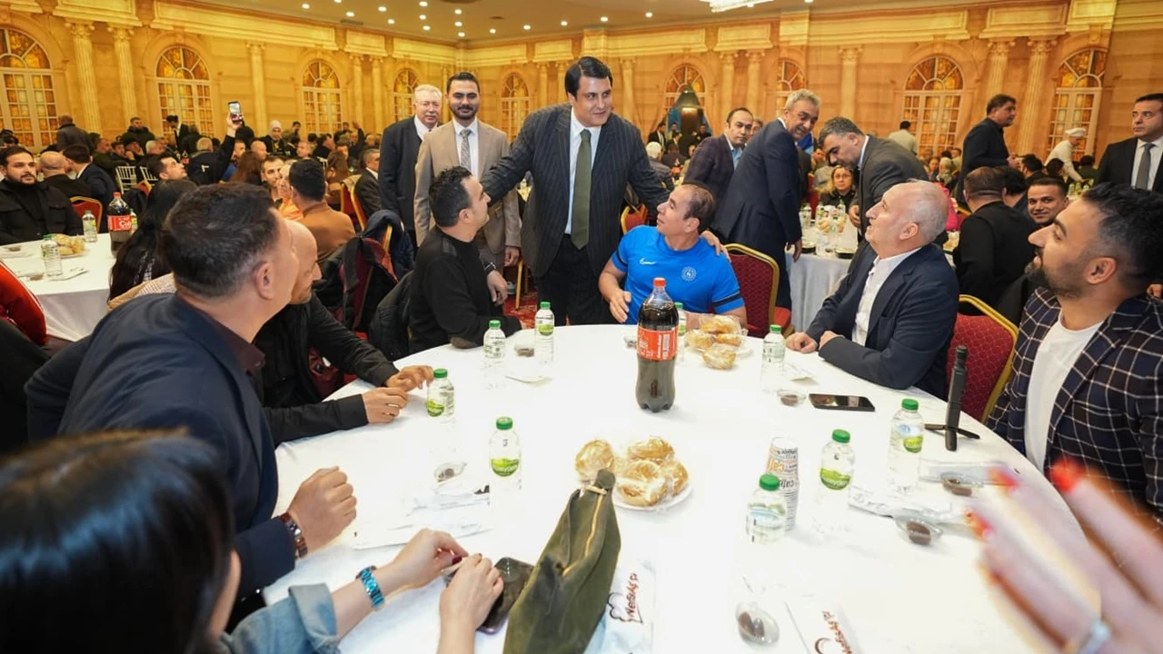 Yılmaz, amat&ouml;r spor kul&uuml;pleri ile iftarda buluştu