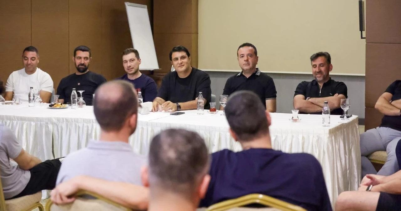 Yılmaz'dan Gaziantep Basketbol'a moral ziyareti 