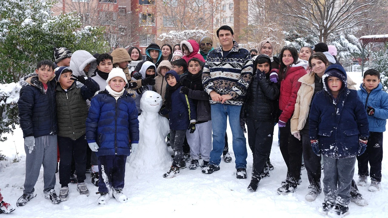 Yılmaz'dan yeni yıl mesajı: 2026 d&ouml;n&uuml;m noktası olacak