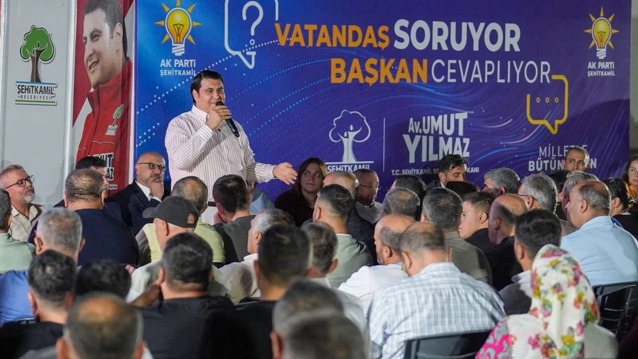 Yılmaz, D&uuml;l&uuml;k Mahallesi'nde vatandaşlarla buluştu