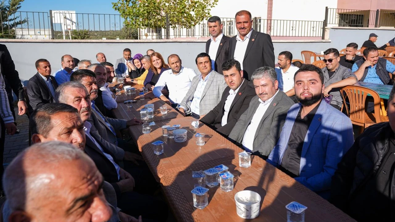 Yılmaz, mahalle ziyaretlerine devam ediyor