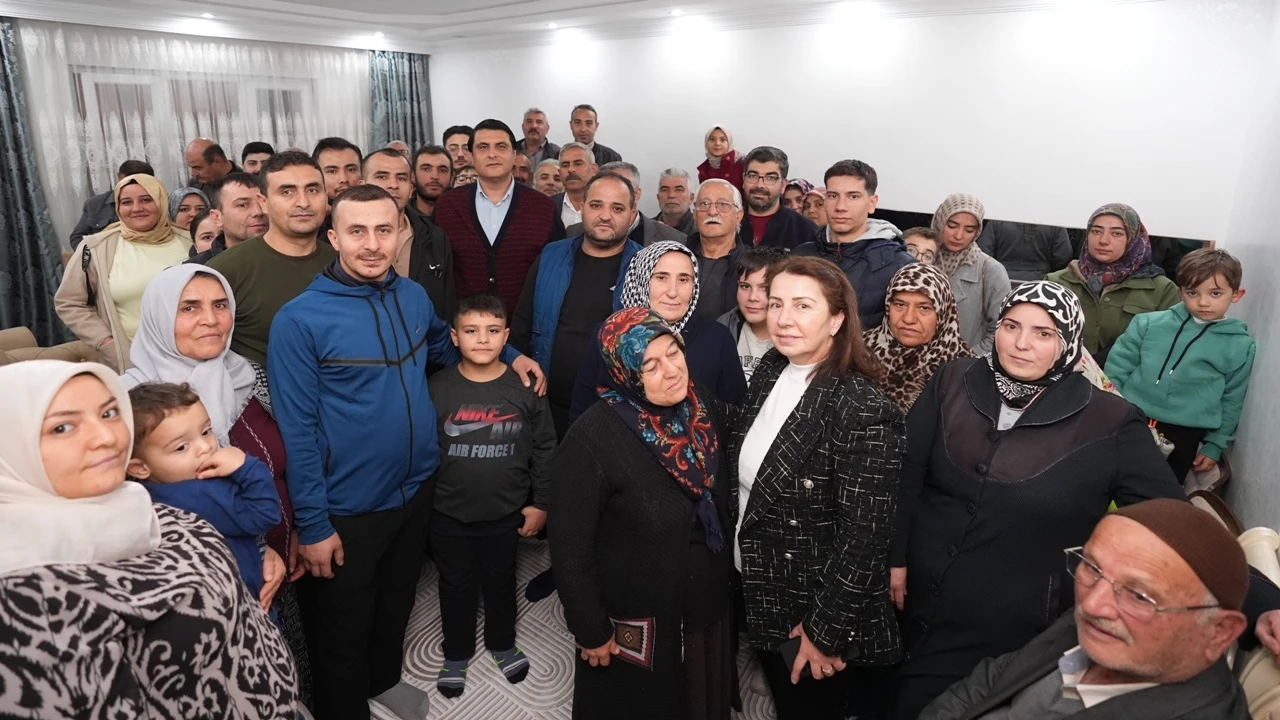 Yılmaz, vatandaş buluşmalarını sürdürüyor