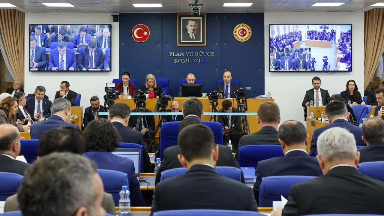 Yöneticilere 30 bin TL zam teklifi geri çekildi