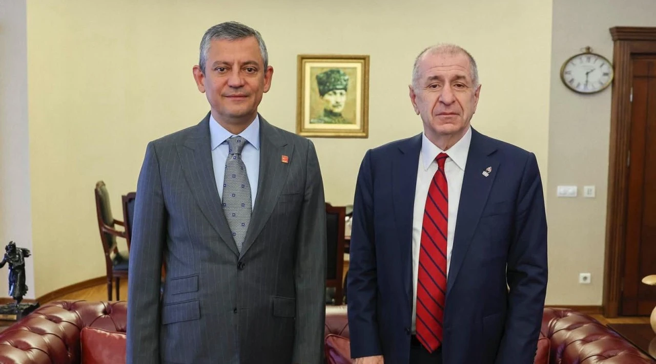 Ümit Özdağ, Özgür Özel'i ziyaret etti
