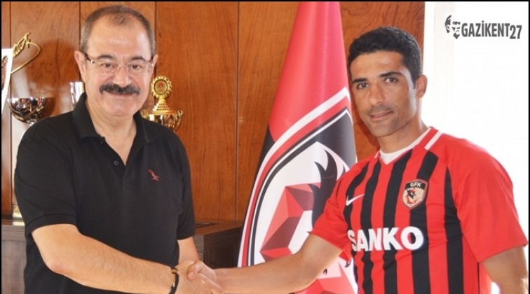 Gazişehir, Mehmet Erdem ile sözleşme yeniledi