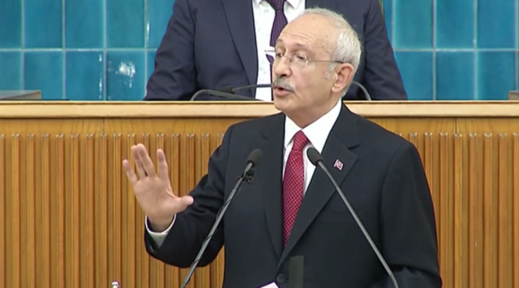 Kılı&ccedil;daroğlu: 251 şehidin kanı yerdedir