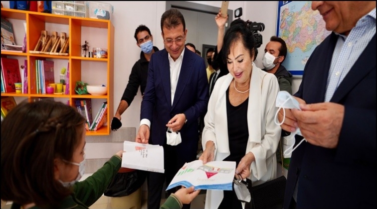 T&uuml;rkan Şoray'dan İmamoğlu'na okul teşekk&uuml;r&uuml;...