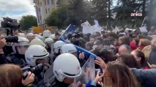 10 Ekim Gar Katliamı anmasına polis müdahalesi