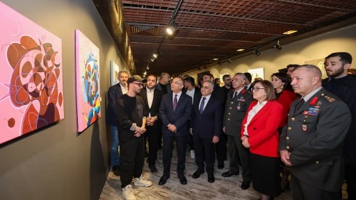 25 Aralık Kurtuluş G&uuml;n&uuml;&rsquo;ne &ouml;zel sergi