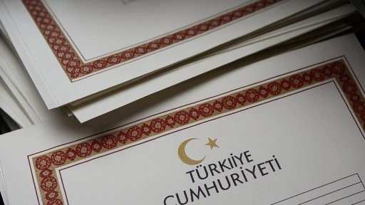 50 bin liraya Hukuk diploması satmışlar!