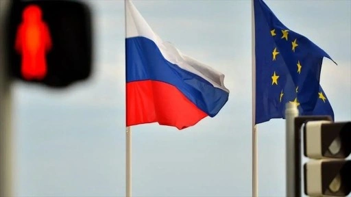 AB, Rusya'ya yönelik yaptırımları 2026’ya kadar uzattı